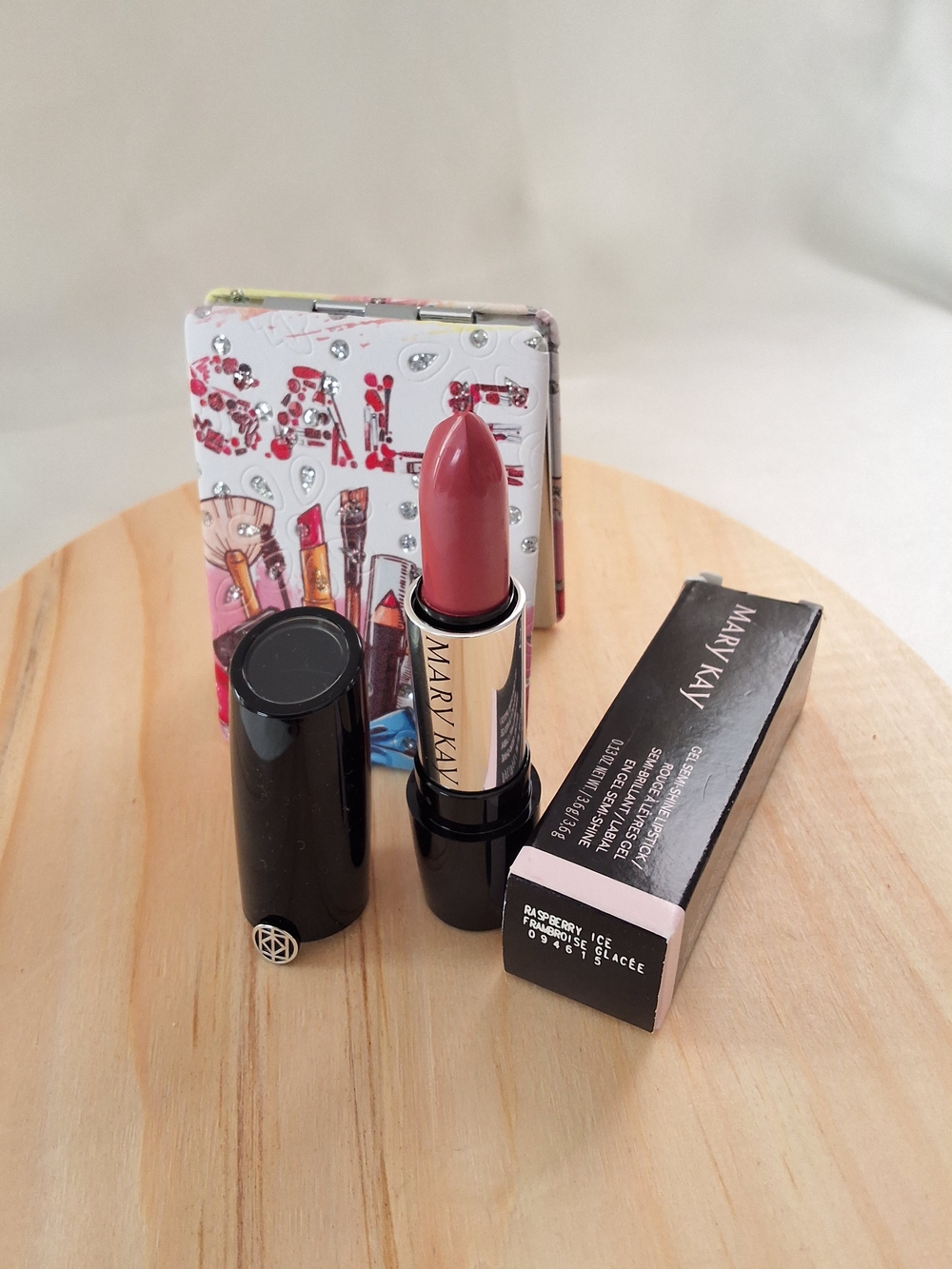Mary Kay Satin Lipstick - Raspberry Ice Pink